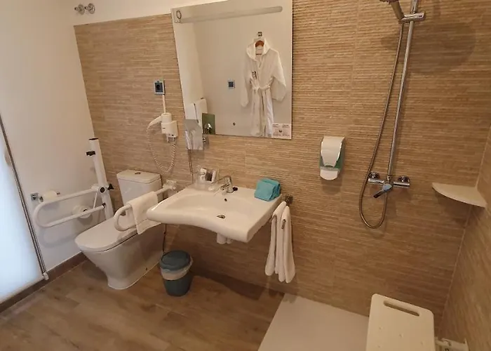 Artmonia Szálloda 3*