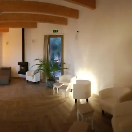 Artmonia Hotel 3*