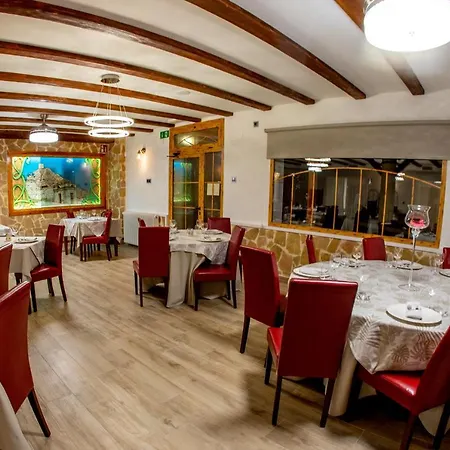 Hotel Artmonia