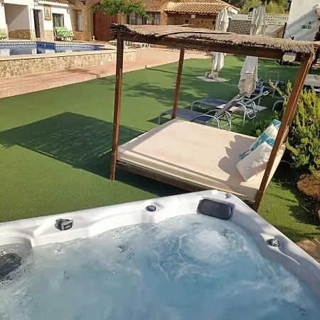 Hotel Artmonia