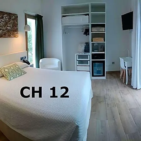 Hotel Artmonia 3*