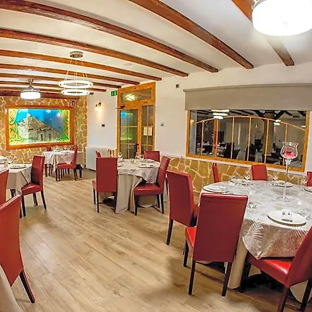 Artmonia Hotel