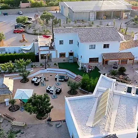 Artmonia Hotel 3*